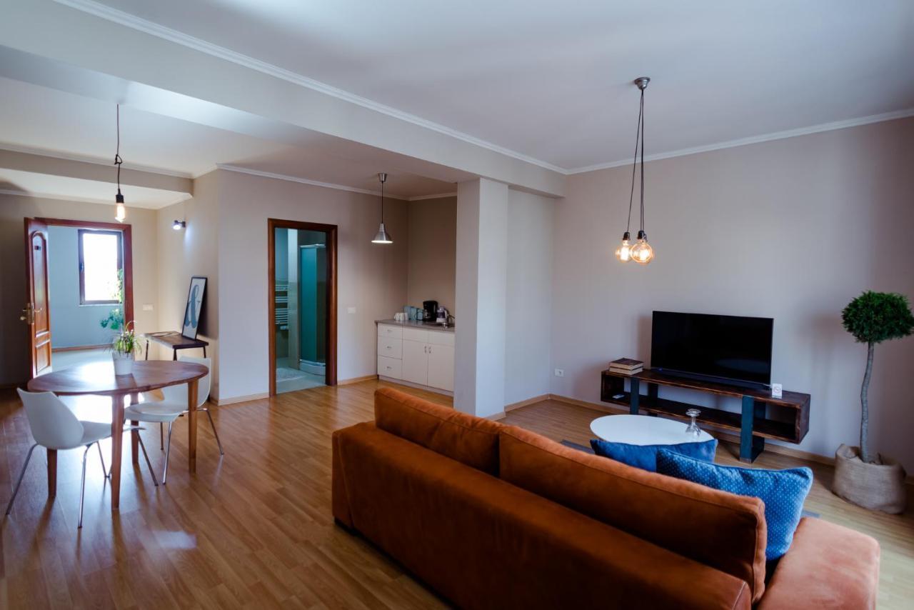 كورتشي 7Seven Hotel المظهر الخارجي الصورة